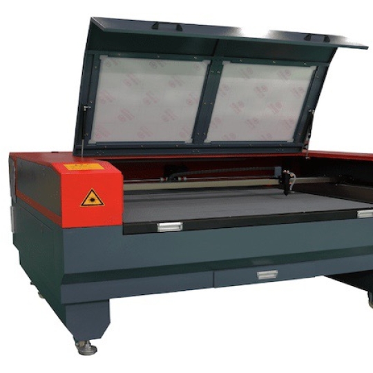 Máy cắt laser Quan Feng